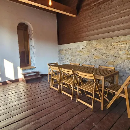 Charming 19th-century Village * Bons